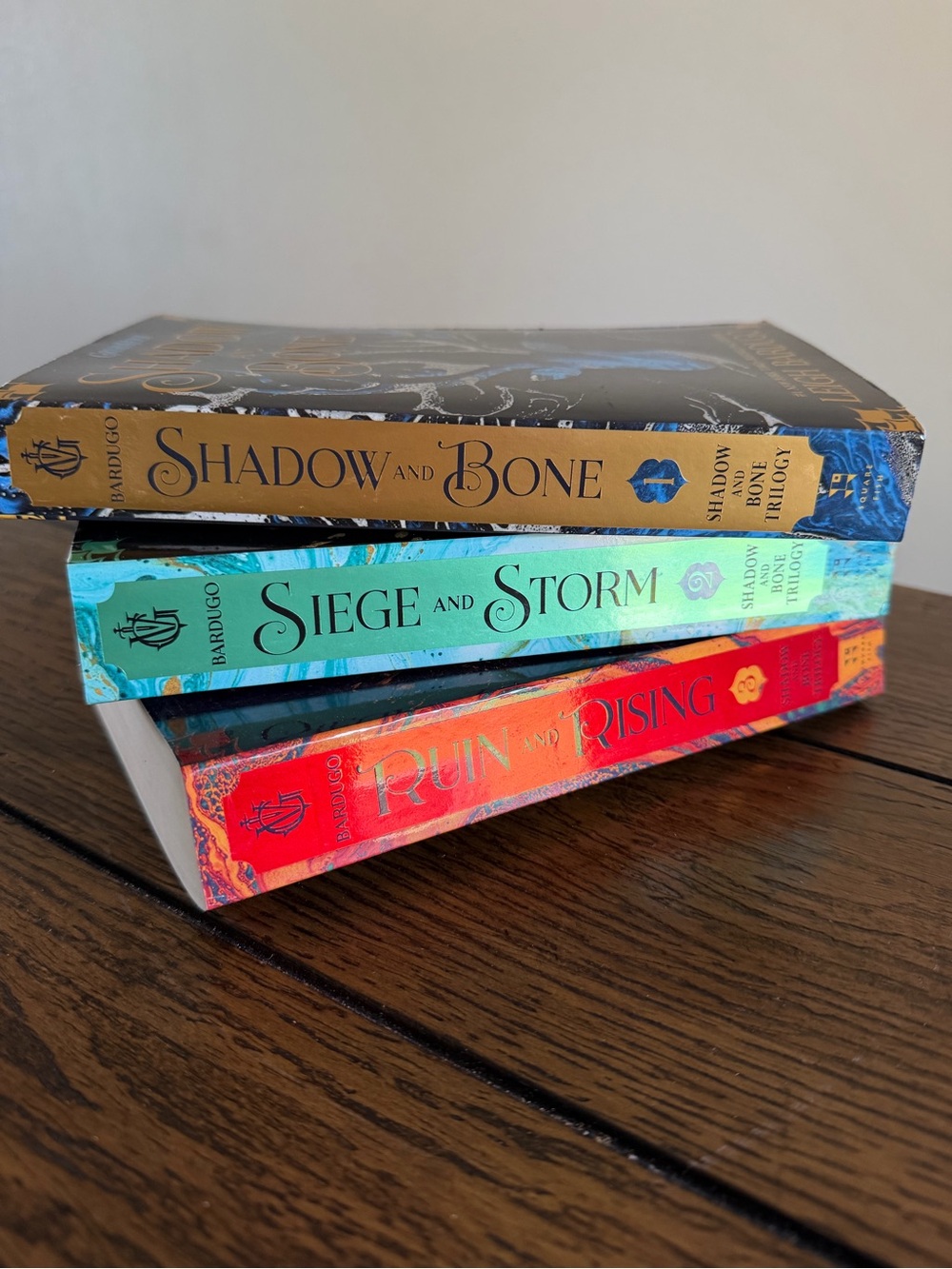 Shadow and Bone Trilogy Shadow and Bone Siege and Storm Ruin And Rising
